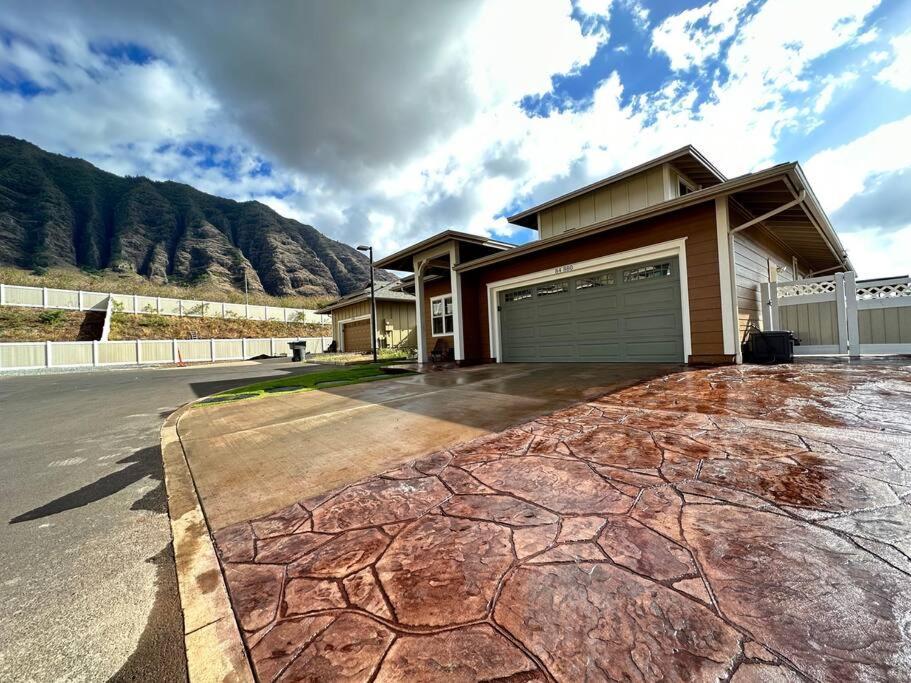 New 4 Bedroom Home With Ocean And Gorgeous Mountain Views In The Gated Community Of Mauna Olu Waianae Exterior foto